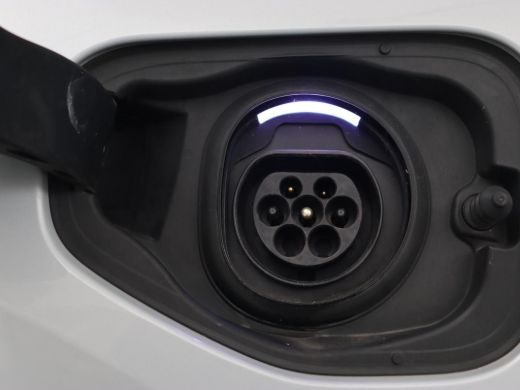 Volvo  XC40 1.5 T5 Recharge R Design | Panoramadak | Trekhaak | Stoel & stuurverwarming | 360 Camera | Adapti... ActivLease financial lease