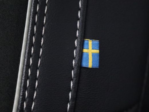 Volvo  XC40 1.5 T5 Recharge R Design | Panoramadak | Trekhaak | Stoel & stuurverwarming | 360 Camera | Adapti... ActivLease financial lease