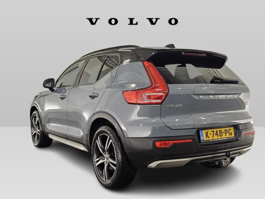 Volvo  XC40 1.5 T5 Recharge R-Design Styling Kit | Trekhaak | Panoramadak | 360CAM | Plaatje! ActivLease financial lease
