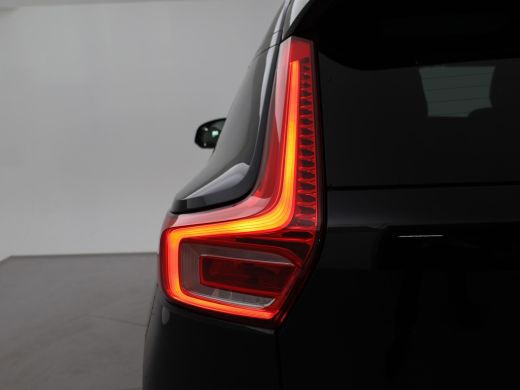 Volvo  XC40 RECHARGE TWIN PRO 408 PK + TREKHAAK WEGKL. | 360 CAMERA | PANORAMA | 20 INCH | HARMAN/KARDON ActivLease financial lease