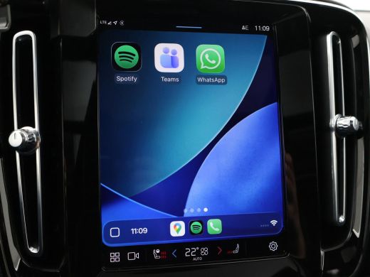 Volvo  XC40 RECHARGE TWIN PRO 408 PK + TREKHAAK WEGKL. | 360 CAMERA | PANORAMA | 20 INCH | HARMAN/KARDON ActivLease financial lease