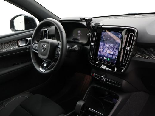 Volvo  XC40 RECHARGE TWIN PRO 408 PK + TREKHAAK WEGKL. | 360 CAMERA | PANORAMA | 20 INCH | HARMAN/KARDON ActivLease financial lease