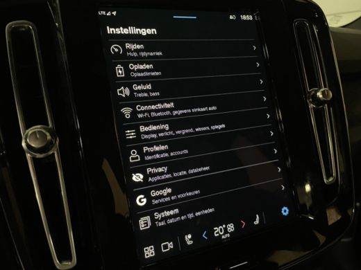 Volvo  EX40 Single Motor Extended Range Plus 82 kWh Trekhaak | All Season banden | Adaptieve Cruise Control |... ActivLease financial lease