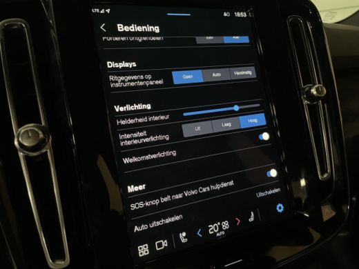 Volvo  EX40 Single Motor Extended Range Plus 82 kWh Trekhaak | All Season banden | Adaptieve Cruise Control |... ActivLease financial lease