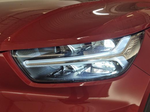 Volvo  XC40 T2 R-Design Panoramadak | 360CAM | Intellisafe | Harman-Kardon | Elek.Stoelen ActivLease financial lease