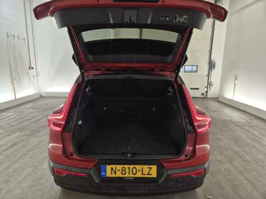 Volvo  XC40 T2 R-Design Panoramadak | 360CAM | Intellisafe | Harman-Kardon | Elek.Stoelen ActivLease financial lease