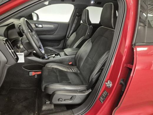 Volvo  XC40 T2 R-Design Panoramadak | 360CAM | Intellisafe | Harman-Kardon | Elek.Stoelen ActivLease financial lease