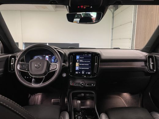 Volvo  XC40 T4 Recharge R-Design | Stoel en Stuurwielverwarming | Parkeercamera | Standkachel met Volvo On Ca... ActivLease financial lease