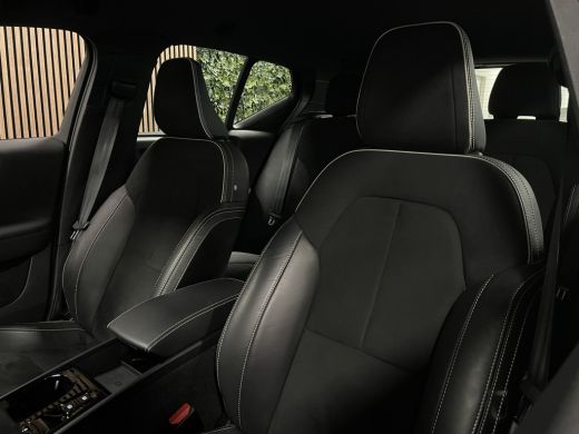 Volvo  XC40 T4 Recharge R-Design | Stoel en Stuurwielverwarming | Parkeercamera | Standkachel met Volvo On Ca... ActivLease financial lease