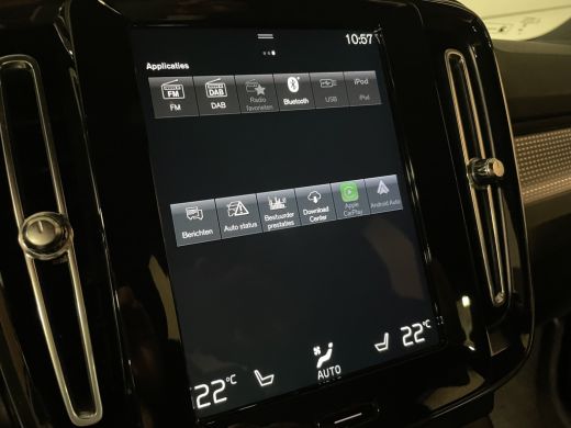 Volvo  XC40 T4 Recharge R-Design | Stoel en Stuurwielverwarming | Parkeercamera | Standkachel met Volvo On Ca... ActivLease financial lease