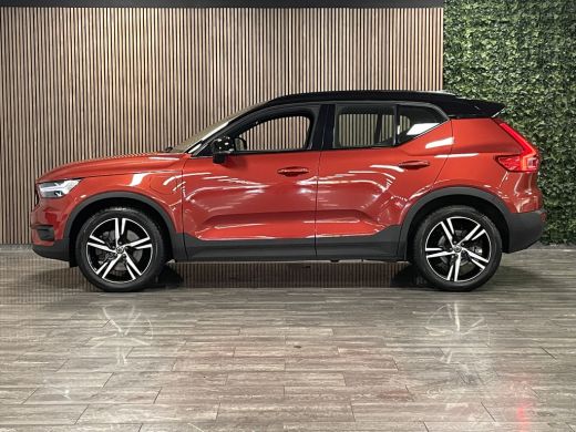 Volvo  XC40 T4 Recharge R-Design | Stoel en Stuurwielverwarming | Parkeercamera | Standkachel met Volvo On Ca... ActivLease financial lease