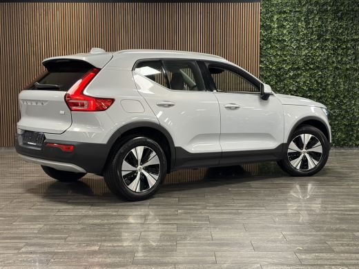 Volvo  XC40 T5 Recharge Inscription Glacier Silver! | Parkeercamera | Cruise Control | Zitting verlenging voo... ActivLease financial lease