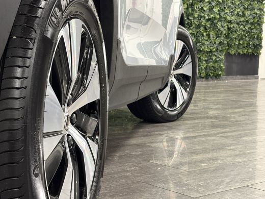 Volvo  XC40 T5 Recharge Inscription Glacier Silver! | Parkeercamera | Cruise Control | Zitting verlenging voo... ActivLease financial lease