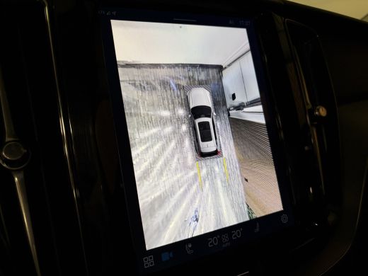 Volvo  XC60 2.0 T6 Plug-in hybrid AWD Plus Dark Trekhaak | 360° Camera | All Season banden | Adaptieve Cruise... ActivLease financial lease