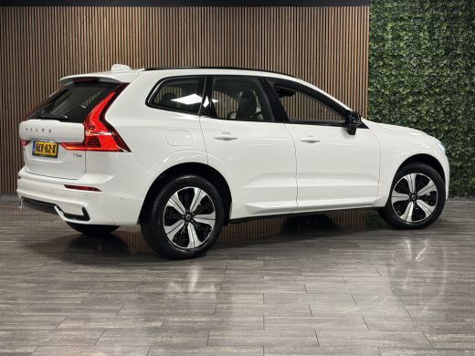 Volvo  XC60 2.0 T6 Plug-in hybrid AWD Plus Dark Trekhaak | 360° Camera | All Season banden | Crystal White | ... ActivLease financial lease