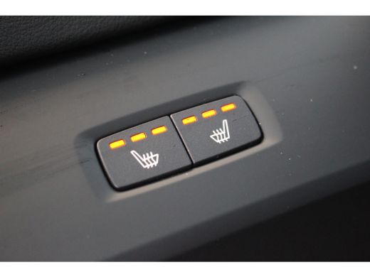 Volvo  XC60 2.0 T8 AWD Plus Bright 455 PK | Pano | Memory | 360 CAM | Winterpakket | 20" LMV | Pano | Memory ... ActivLease financial lease