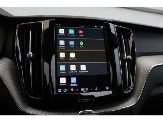 Volvo  XC60 2.0 T8 AWD Plus Bright 455 PK | Pano | Memory | 360 CAM | Winterpakket | 20" LMV | Pano | Memory ... ActivLease financial lease