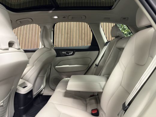 Volvo  XC60 T6 AWD Recharge Plus Bright Long Range Adaptieve Cruise Control | Stoel en Stuurwielverwarming | ... ActivLease financial lease