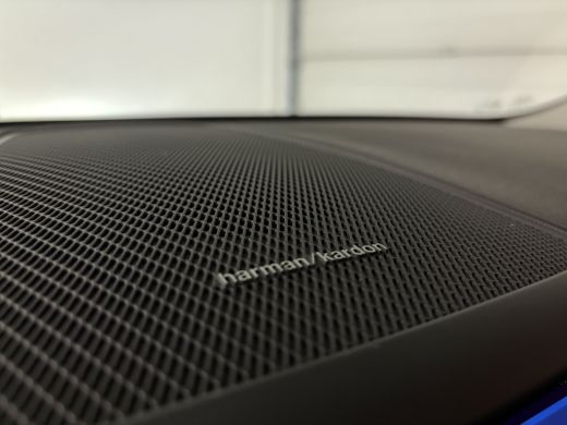 Volvo  XC60 T6 AWD Recharge Plus Dark Harman Kardon | All Season banden | Adaptieve Cruise Control | Standkac... ActivLease financial lease