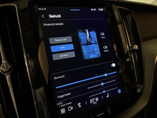 Volvo  XC60 T6 AWD Recharge Plus Dark Harman Kardon | All Season banden | Adaptieve Cruise Control | Standkac... ActivLease financial lease