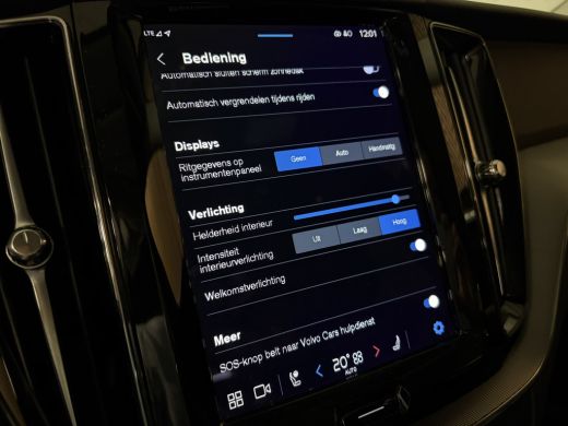 Volvo  XC60 T6 AWD Recharge Plus Dark Harman Kardon | All Season banden | Adaptieve Cruise Control | Standkac... ActivLease financial lease