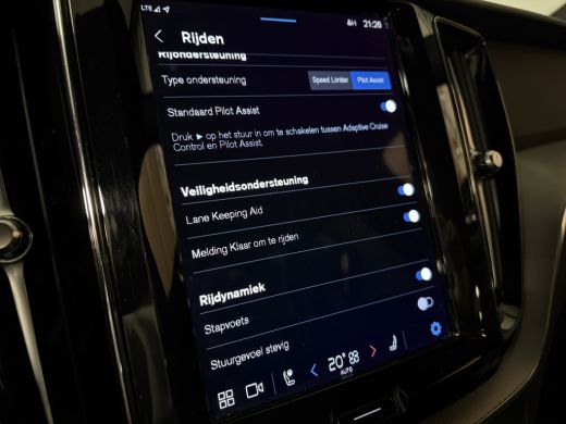 Volvo  XC60 T6 AWD Recharge Plus Dark Long Range 360&deg; Camera | Adaptieve Cruise Control | Standkachel met Vol... ActivLease financial lease