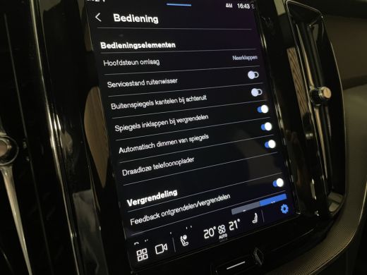 Volvo  XC60 T6 AWD Recharge Plus Dark Long Range | Adaptieve Cruise Control | Stoel en Stuurwielverwarming | ... ActivLease financial lease