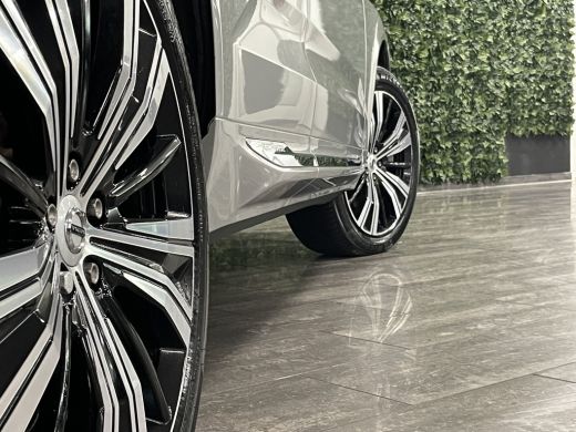 Volvo  XC60 T6 AWD Recharge Ultimate Bright | | 360&deg; Camera | Head-Up Display | Harman Kardon | Adaptieve Cru... ActivLease financial lease