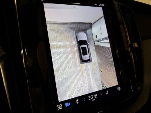 Volvo  XC60 T6 AWD Recharge Ultimate Bright Long Range | 360&deg; Camera | Head-Up Display | Harman Kardon | Adap... ActivLease financial lease