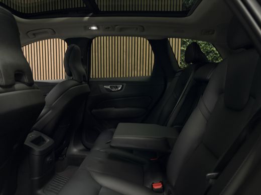 Volvo  XC60 T8 AWD Recharge Ultimate Bright Luchtvering | 360° Camera | 455pk Head-Up Display | Harman Kardon... ActivLease financial lease