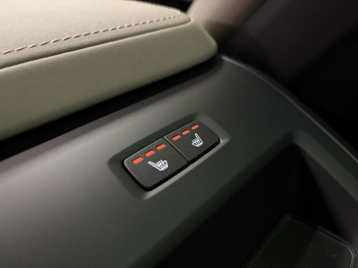 Volvo  XC60 T8 AWD Recharge Ultra Dark Vol! | 455pk | Bowers & Wilkins | Luchtvering | Trekhaak | Mulberry Re... ActivLease financial lease