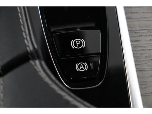 Volvo  XC90 T8 AWD Ultimate Dark ActivLease financial lease