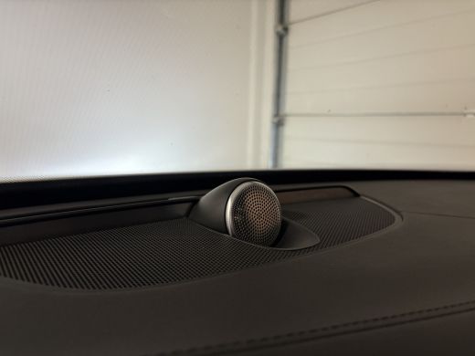 Volvo  XC90 T8 AWD Recharge R-Design Bowers & Wilkins | Stoelventilatie | 360&deg; Camera | Carbon inleg | Crysta... ActivLease financial lease