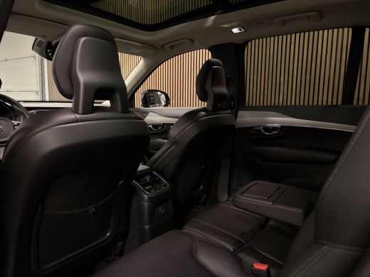 Volvo  XC90 T8 AWD Recharge R-Design Trekhaak | Schuifdak | Adaptieve Cruise Control | Stoel en Stuurwielverw... ActivLease financial lease