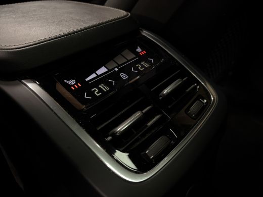 Volvo  XC90 T8 AWD Recharge Ultimate Dark Vol! | Luchtvering | Bowers & Wilkins | Trekhaak | 455pk | 360° Cam... ActivLease financial lease