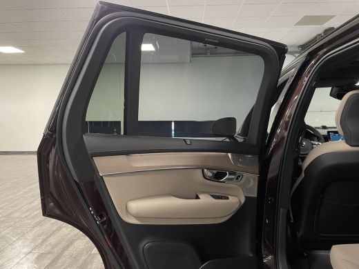 Volvo  XC90 T8 AWD Recharge Ultra Dark Vol! | Luchtvering | Bowers & Wilkins | 455pk | Alcantara hemel | 360°... ActivLease financial lease