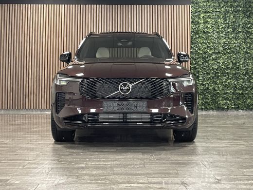 Volvo  XC90 T8 AWD Recharge Ultra Dark Vol! | Luchtvering | Bowers & Wilkins | 455pk | Alcantara hemel | 360°... ActivLease financial lease