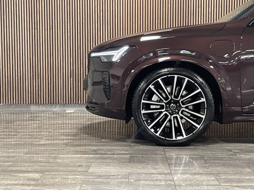 Volvo  XC90 T8 AWD Recharge Ultra Dark Vol! | Luchtvering | Bowers & Wilkins | 455pk | Alcantara hemel | 360°... ActivLease financial lease
