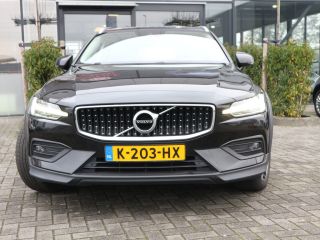 Volvo  V60 Cross Country 2.0 B5 AWD Pro NAVI ADAP CRUISE