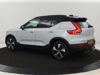 Volvo  XC40 1.5 T5 Recharge R Design | Panoramadak | Trekhaak | Stoel & stuurverwarming | 360 Camera | Adapti...