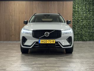 Volvo  XC60 2.0 T6 Plug-in hybrid AWD Plus Dark Trekhaak | 360° Camera | All Season banden | Adaptieve Cruise...