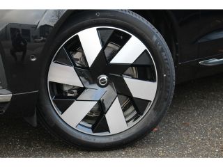 Volvo  XC60 2.0 T8 AWD Plus Bright 455 PK | Pano | Memory | 360 CAM | Winterpakket | 20" LMV | Pano | Memory ...