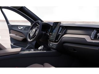 Volvo  XC60 T6 AWD Recharge Ultra Dark 21 Inch | 360&deg; Camera | Head-Up Display | Harman Kardon | Adaptieve Cr...