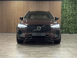 Volvo  XC60 T8 AWD Recharge Ultra Dark Vol! | 455pk | Bowers & Wilkins | Luchtvering | Trekhaak | Mulberry Re...