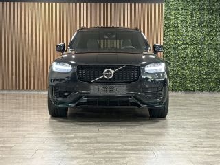 Volvo  XC90 T8 AWD Recharge Ultimate Dark Vol! | Luchtvering | Bowers & Wilkins | Trekhaak | 455pk | 360° Cam...