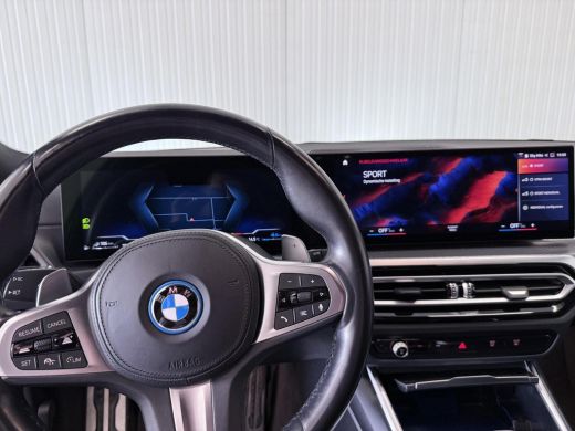 BMW 3 Serie Touring 330e M-Sport | Facelift | LED | Carplay ActivLease financial lease