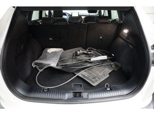 Ford Kuga 2.5 PHEV Titanium | Pano-dak | Adapt. cruise | Parelmoer Metallic lak! | 100% Dealer Onderhouden!... ActivLease financial lease