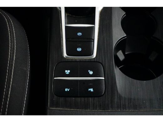 Ford Kuga 2.5 PHEV Titanium | Pano-dak | Adapt. cruise | Parelmoer Metallic lak! | 100% Dealer Onderhouden!... ActivLease financial lease