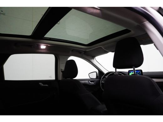 Ford Kuga 2.5 PHEV Titanium | Pano-dak | Adapt. cruise | Parelmoer Metallic lak! | 100% Dealer Onderhouden!... ActivLease financial lease