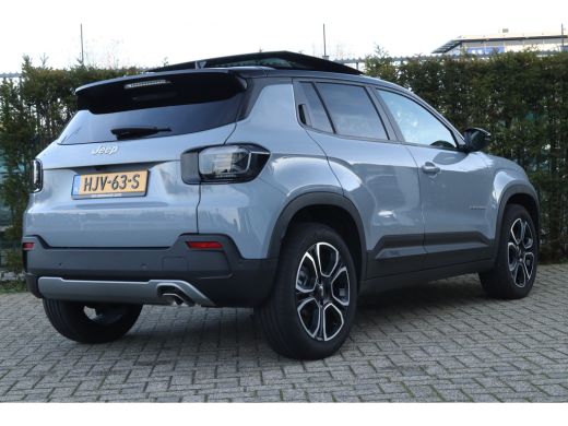 Jeep Avenger 1.2 e-Hybrid Summit | FULL OPTION | Schuifdak | JBL Audio | LEDER | Massage | Keyless | Stoelverw... ActivLease financial lease